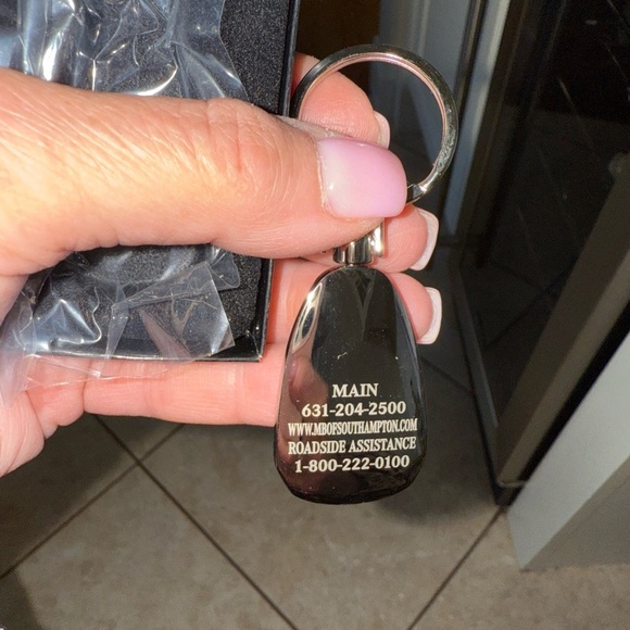 Mercedes-Benz Black and Silver Keychain - Picture 2 of 3
